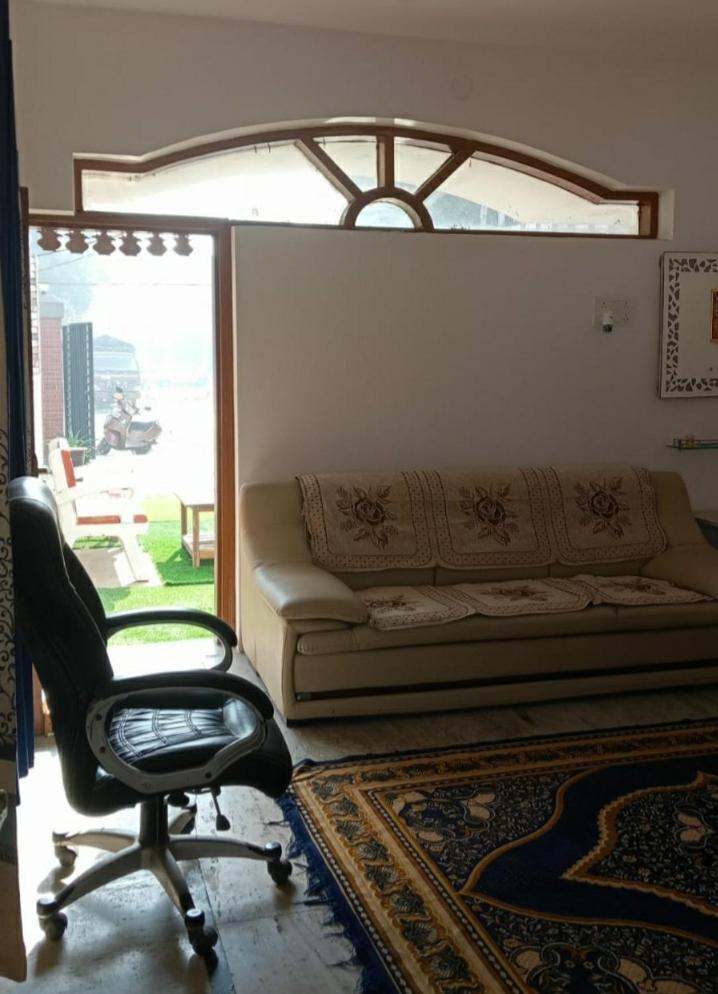 Hospitality Villa Sector 21B Faridabad Exteriör bild