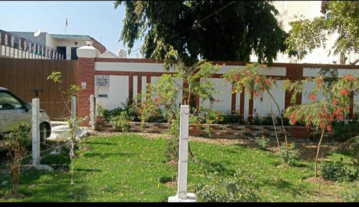 Hospitality Villa Sector 21B Faridabad Exteriör bild